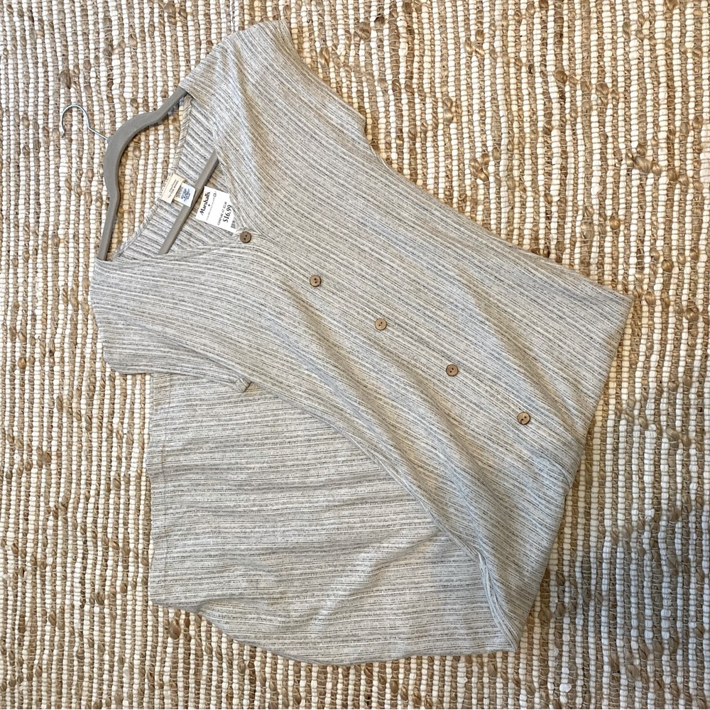 Summer midi dress in light t-shirt gray